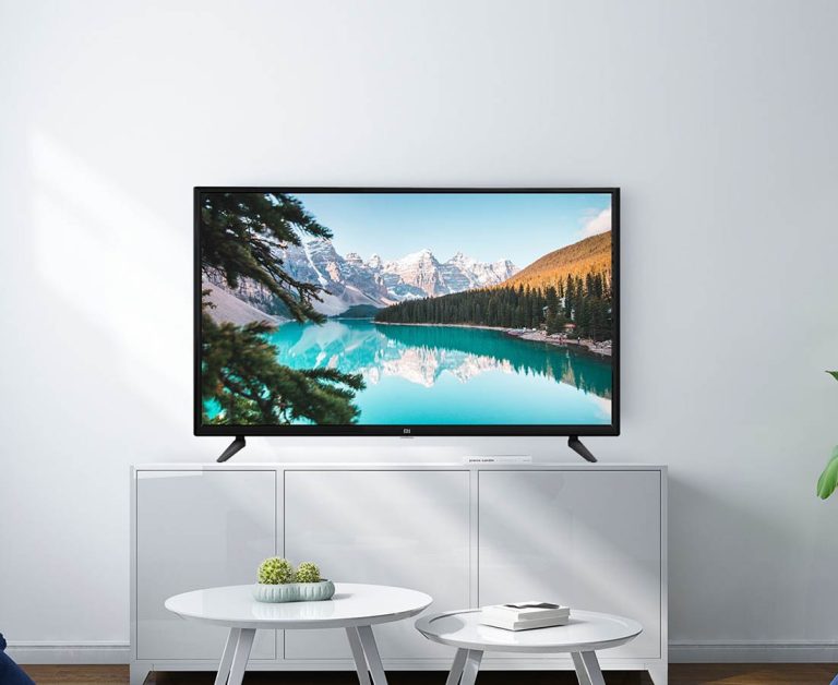 Small Screen, Big Experience: Recommended 32-Inch Smart TVs for Any Budget